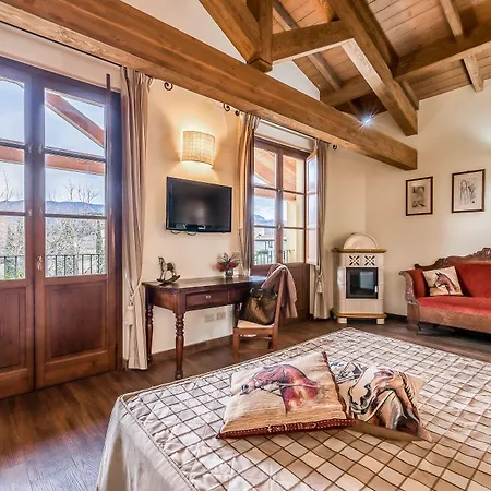 Casa di campagna Antico Casale Sarzana