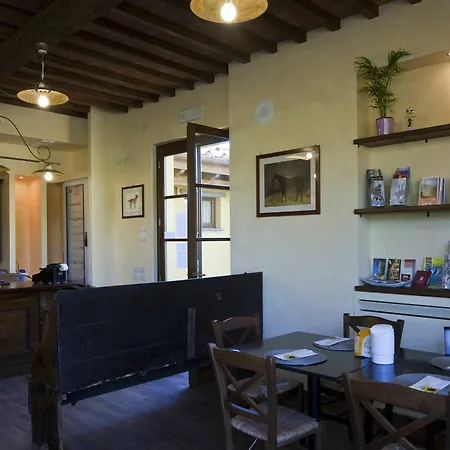 Casa di campagna Antico Casale Sarzana